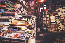 books-2582889_1920.jpg